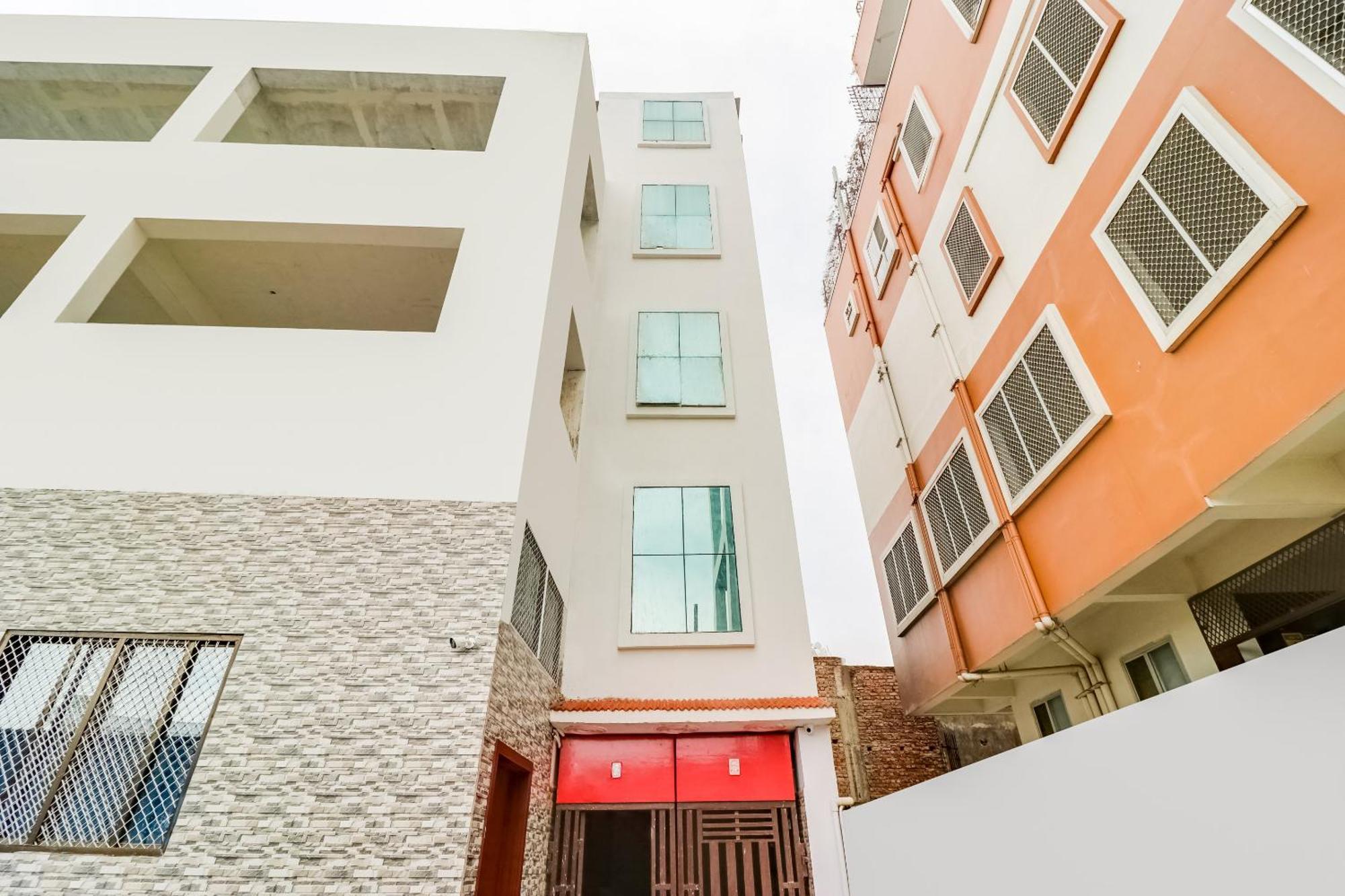 Super Hotel O Rs Inn Gorakhpur Extérieur photo