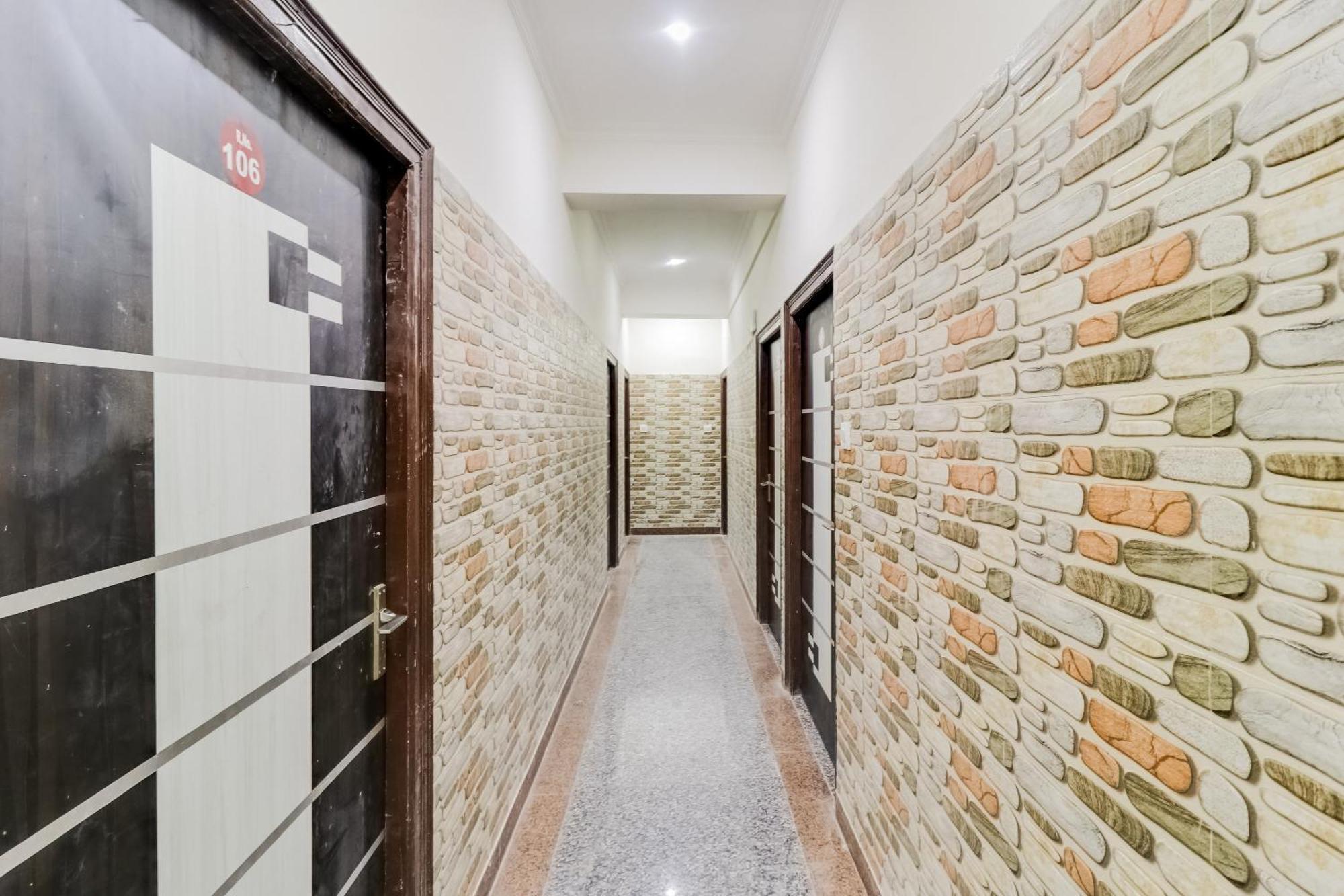 Super Hotel O Rs Inn Gorakhpur Extérieur photo