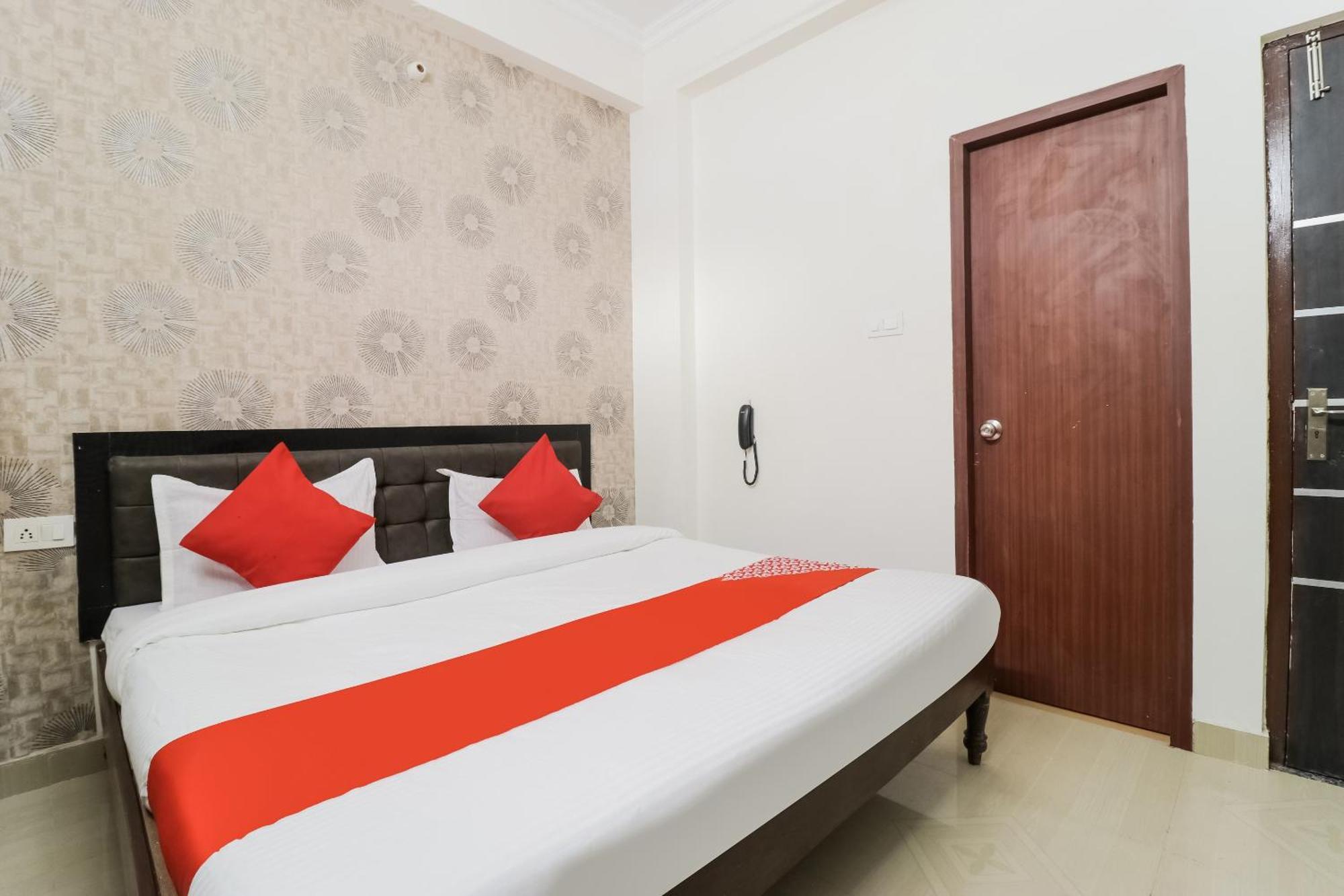 Super Hotel O Rs Inn Gorakhpur Extérieur photo