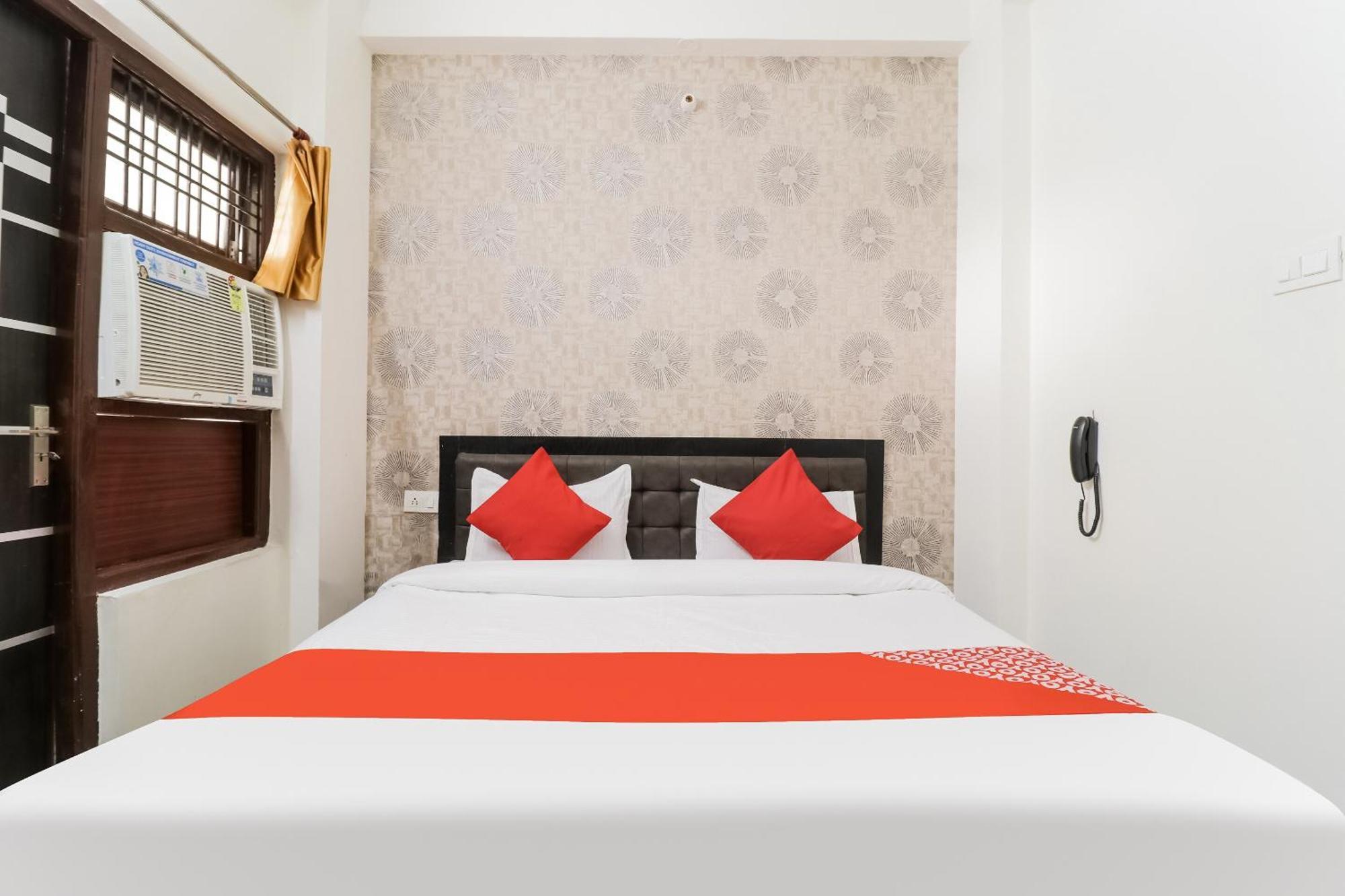 Super Hotel O Rs Inn Gorakhpur Extérieur photo